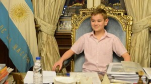 casey wander en el sillon