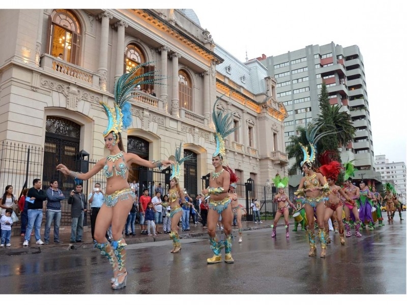 presentaron-en-jujuy-los-carnavales-de-entre-rios_16352