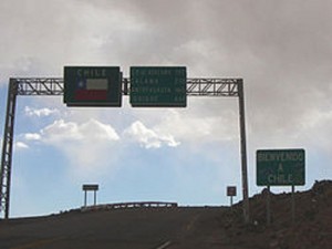 250px-Paso_de_Jama_desde_lado_argentino