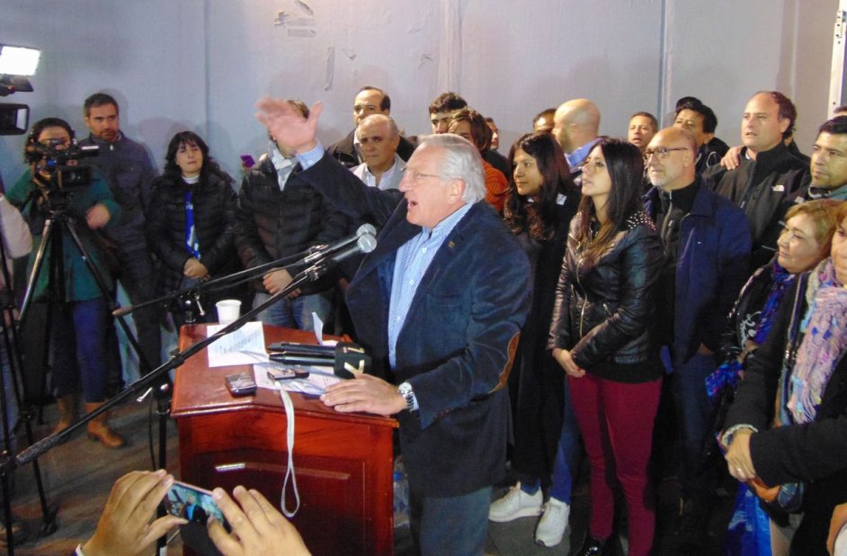 El Gobernador, durante el acto.