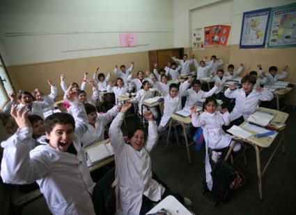 75557_chicos_en_el_aula