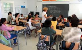ESTUDIANTEA