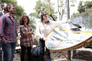 cocina-solar-en-el-botanico