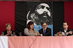 firma-de-convenio-con-medio-ambiante