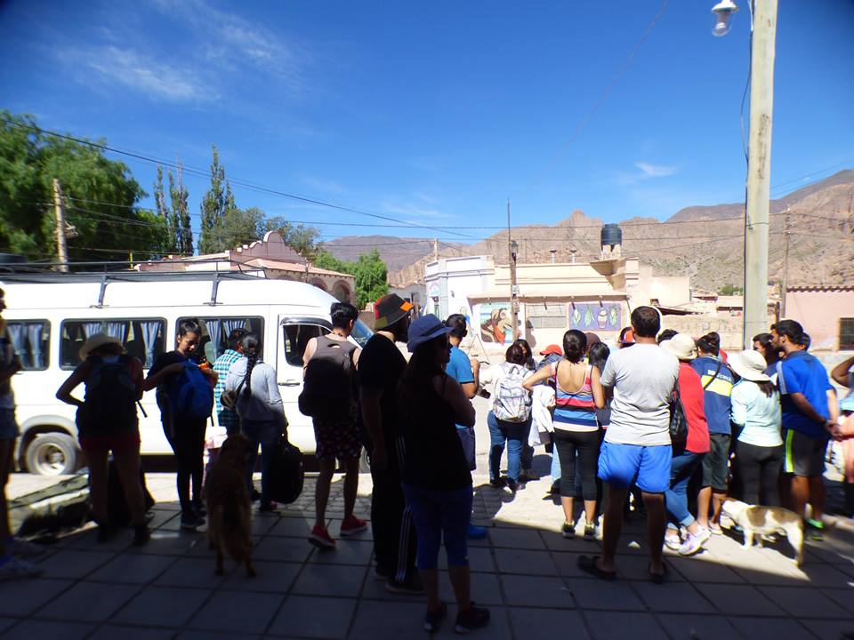 turistas varados tilcara