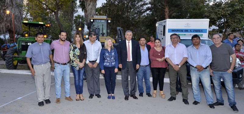 AGUAS-CALIENTES-7-960x449