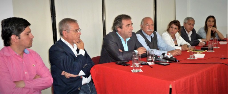 ucr respaldo a concejal nuñez