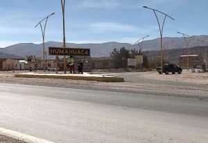 ef007f82051a44e97fae66cff3f077b8_XL