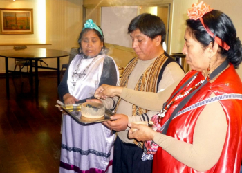 Políticas dinámicas en educación y resguardo de  derechos de comunidades originarias