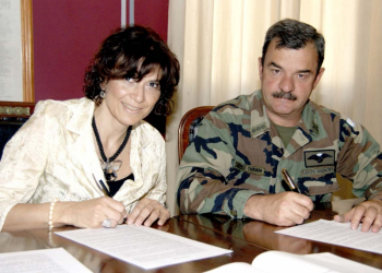 Se firmo el convenio para oficializar el Bachillerato Nocturno N° 4