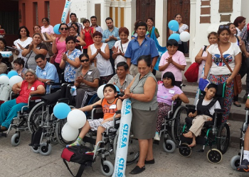 Solidaridad: CILSA entregó sillas de rueda a personas de capital y el interior