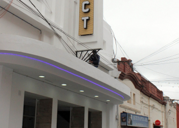 Últimos detalles para la reapertura del Cine Select