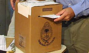 Un clásico: cada dos años, una reforma electoral