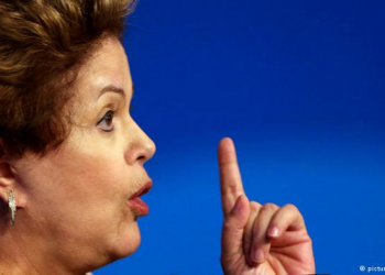 Dilma Rousseff recurre a ex gobernadores moderados para reformular su gabinete