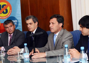 El ministro de Salud de Mendoza confirmó que bajó una ley a cambio de dinero