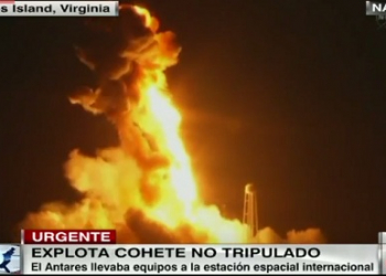 Cohete no tripulado de la NASA explota durante el despegue