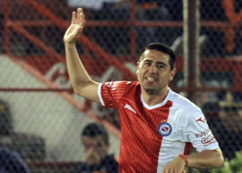 Gimnasia de Jujuy enfrenta esta tarde a Argentinos con Juan Román Riquelma