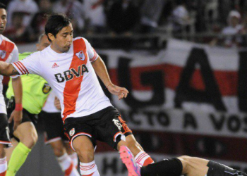 River ganó en Rosario y es cada vez más líder