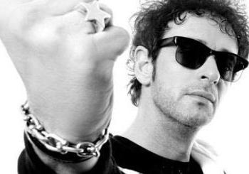 Homenaje a Gustavo Cerati en el Día Nacional de la Musica