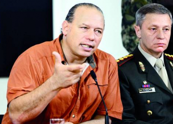 Sergio Berni dijo que hay "informes confidenciales" sobre "intentos de saqueos" para fin de año