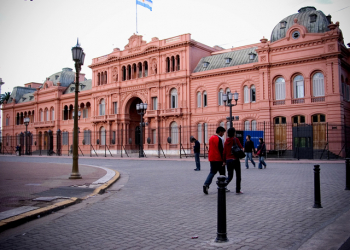 Para el juez de la causa, la actitud del padre del detenido fue “un acto de profundo amor”