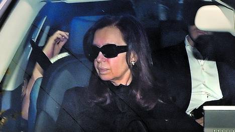Cristina Kirchner recibió el alta médica, pero deberá cumplir un reposo de diez días