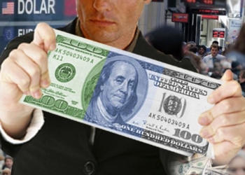 Por los controles del Gobierno, el dólar libre retrocedió más de un peso en una semana