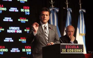 Sergio Massa sobre Mauricio Macri: "Lo importante es una alianza con el futuro, no cómo se amontonen los dirigentes"