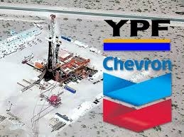YPF asegura que no se modificaron leyes para beneficiar a Chevron