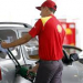 YPF, Shell y Axion ajustaron los precios con rebajas del 5%