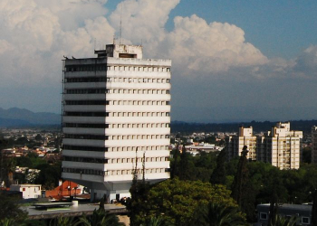 Feria judicial:  magistrados, y funcionarios judiciales habilitados