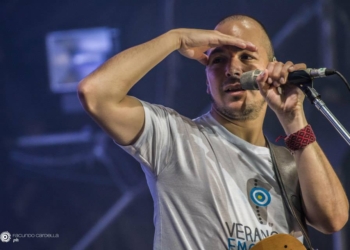 Todos juntos a Bruno Arias