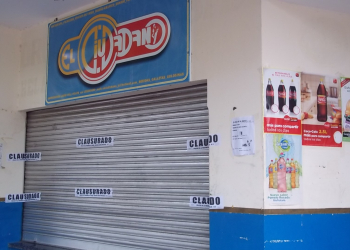 LOCAL COMERCIAL CLAUSURADO