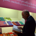 Jenefes visito la Feria del Libro