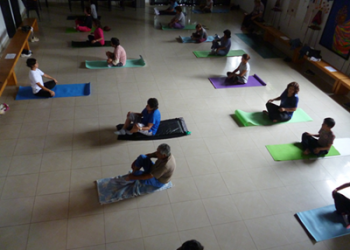 Clases de Yoga en el Centro Cultural “Héctor Tizón”