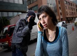 SUJETO APREHENDIDO POR ROBO DE CELULAR