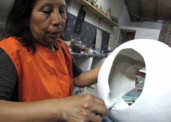 Charla abierto sobre cerámica en Culturarte