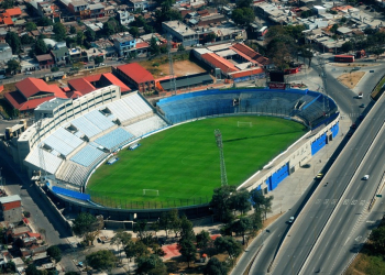 CONTROL EN LOCALES CERCA DEL ESTADIO "23 DE AGOSTO"