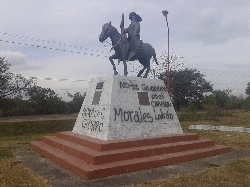 Grave daño al monumento a Jorge Cafrune en el Carmen
