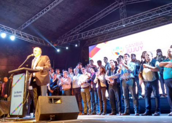 Multitudinario acto de lanzamiento de candidatura a gobernador de Gerardo Morales