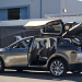 Tesla presento su nuevo modelo de automóvil eléctrico
