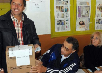 Scioli : “Le pido a la gente que vaya a votar con fe y con optimismo”