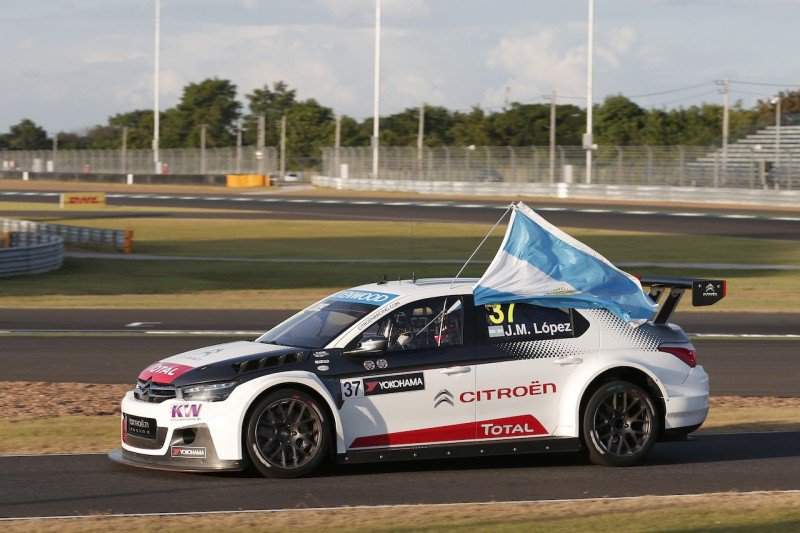 Pechito López se consagró bicampeón del Mundial de Turismo WTCC