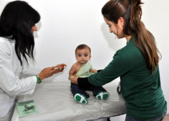 Por el frío se duplicó la demanda: No hay vacunas antigripales en las farmacias