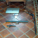 Encontraron una escopeta en la casa de los falsos terroristas
