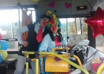 Conductoras homenajearon a los niños en su día