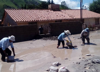 El desafio sanitario en las localidades afectadas por el alud