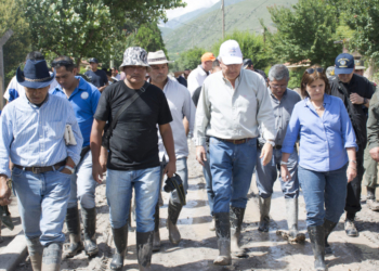 La ministra Bullrich recorrió junto a Morales las zonas afectadas por el alud
