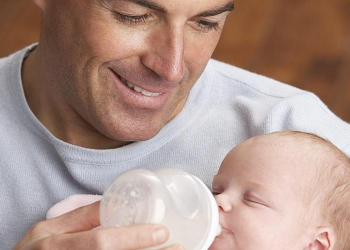 Aprobaron la licencia por paternidad