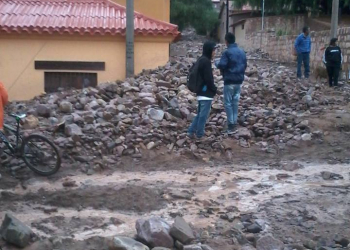 Ruta N°9 : Intransitable por desmoronamiento de piedra sobre la calzada